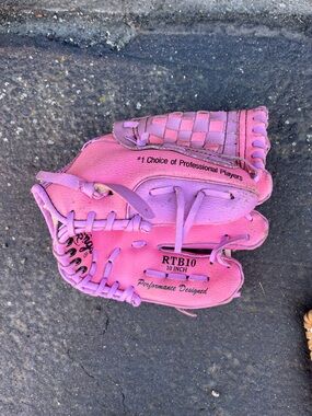 10-inch baseball glove Pink